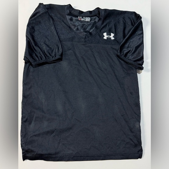 Under Armour Other - Under Armour HeatGear Youth L Black Short Sleeve V-Neck Mesh Jersey